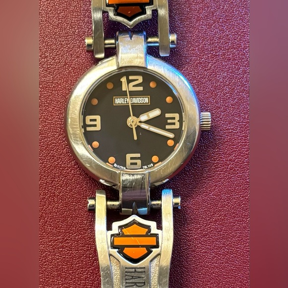 Harley Davidson Women’s Bulova watch - Picture 4 of 4
